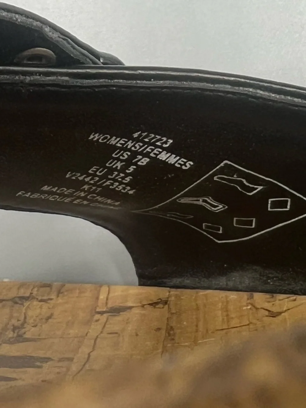 Lands' End Women's Black Harbor Light Flat Patent Leather Slides Sandals